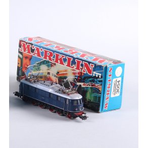 3024 EL Lokomotiv med uorginal �ske analog