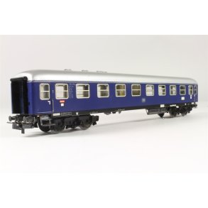 4027 Personvogn med �ske