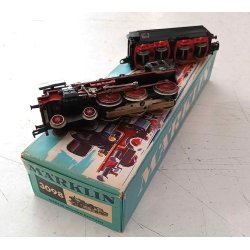 3098 Damplokomotiv med �ske og analog