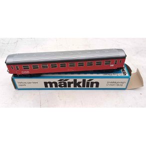 DSB 4045 med �ske
