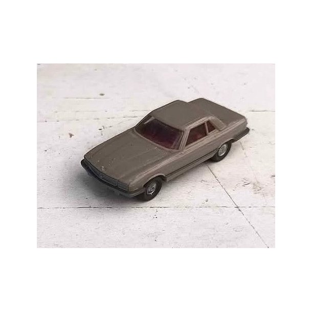 Modelbil 1;87