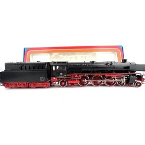 3310 Damplokomotiv analog samt �ske